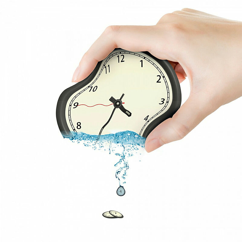 Bildet viser en klokke som skvises som en sitron.