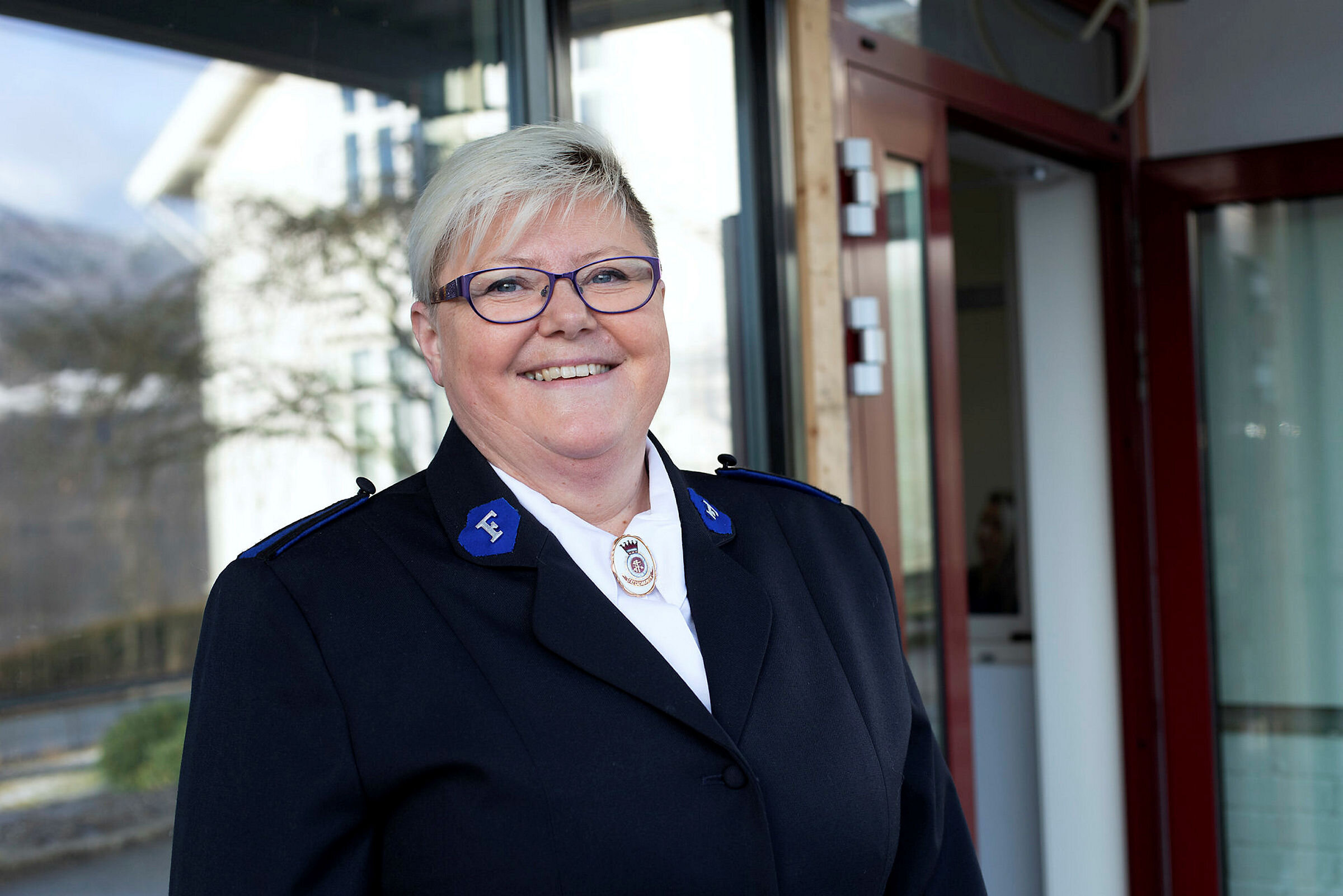 Åpning av Gatehospitalet Bergen, Frelsesarmeen, dalgig l eder Marianne Ørpetveit