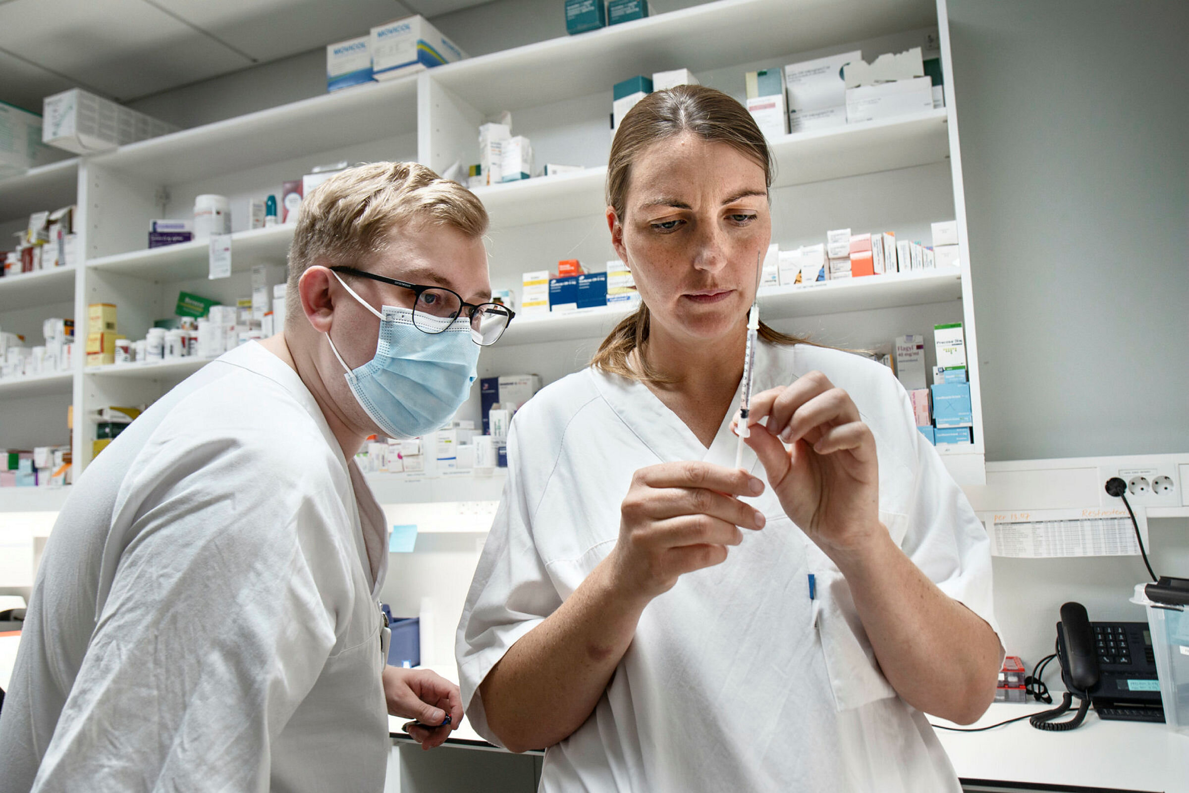 Christoffer Kviteberg og Randi Vetås, sykepleiere på Sandsli bo- og behandlingssenter