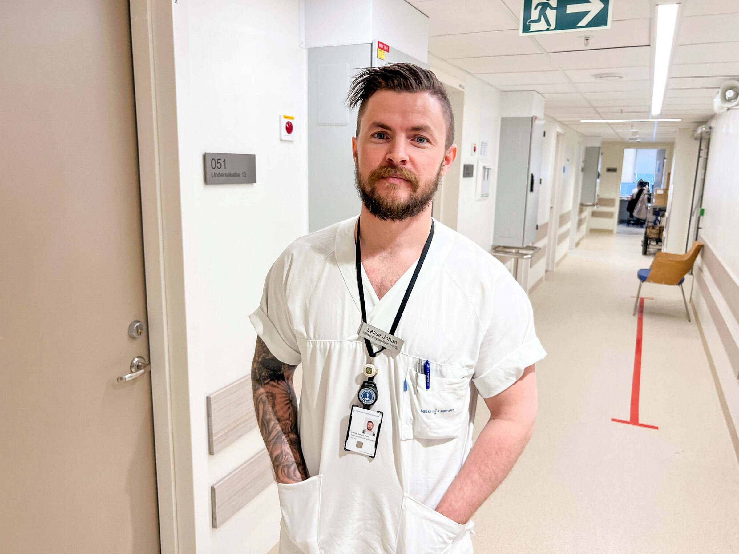 Bildet viser klinisk avansert allmennsykepleier Lasse Johan Thue.