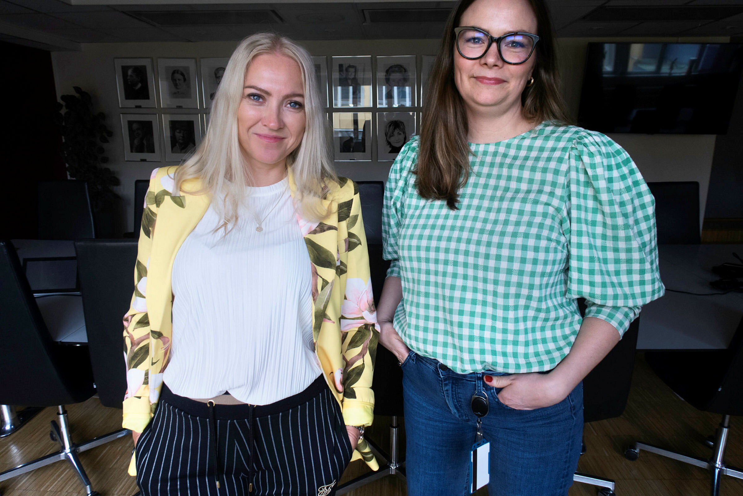 Bildet viser Lill Sverresdatter Larsen og Silje Naustvik i NSF