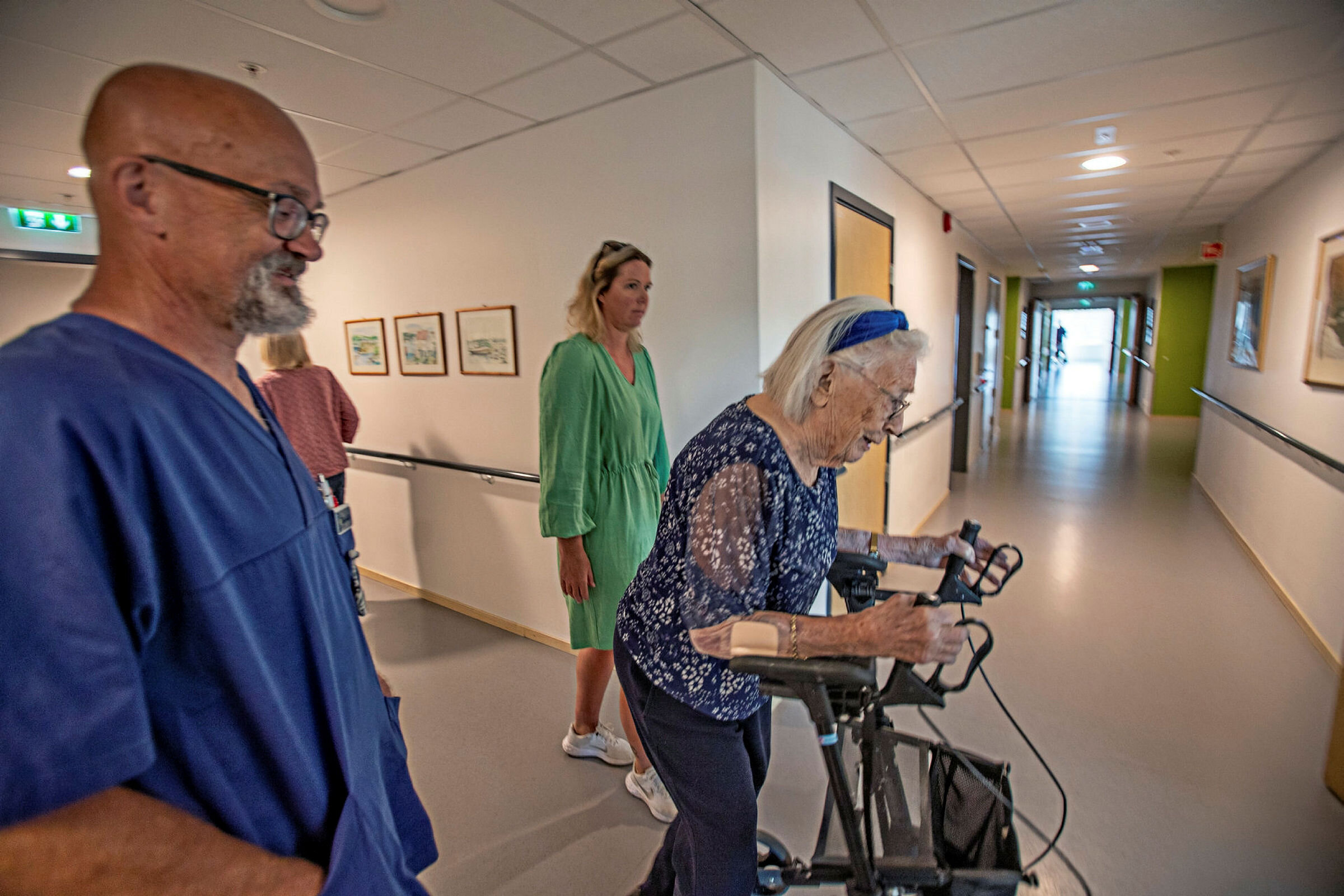 Bildet viser Einar Cyvin på Prestheia omsorgssenter i Kristiansand.