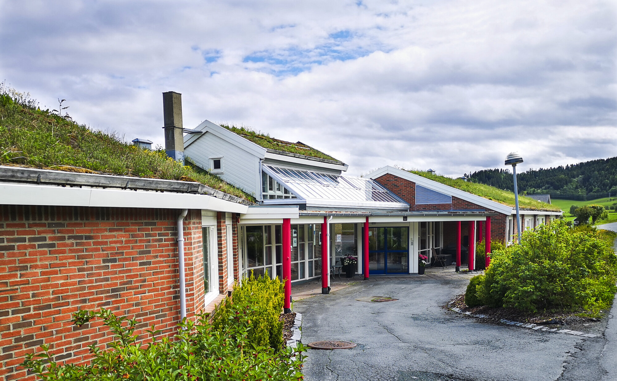 Bildet viser inngangspartiet til Lukas Hospice