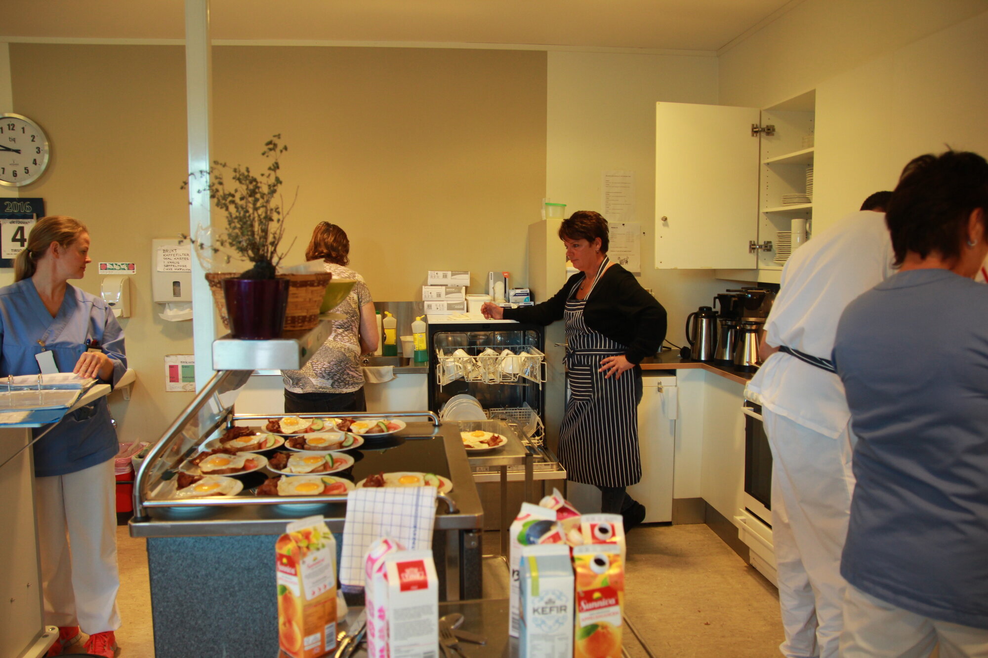 Full aktivitet på kjøkkenet