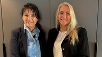 Bilde av Anne-Kari Bratten i Spekter og Lill Sverresdatter Larsen i Unio