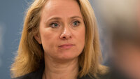 Anniken Hauglie, arbeids- og sosialminister Bildet viser Anniken Hauglie.