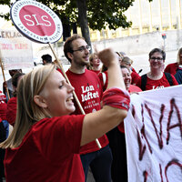 Danske sykepleiere demonstrerer