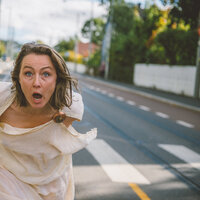 Bildet viser skuespiller og sykepleier Cathrine Frost Andersen