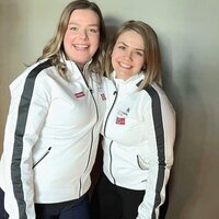 Bildet viser Emma Straub og Jenny-Marlen Skogeng 