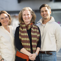 Bildet viser fra venstre Live Gusfre, Tiril Bringsrud Svensen og Dag Werner Larsen