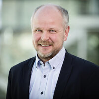 Bildet viser et portrett av Svein Tore Valsø, direktør for personal og kompetanseutvikling i Helse Sør-Øst