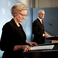 Bildet viser Jonas Gahr Støre og Ingvild Kjerkjol