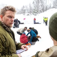 bildet viser Sanitetsbataljonen og studenter fra UiT