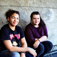 Emily Cottingham (til venstre) og Molly Hjorth Johansen fra Nøtterøy.